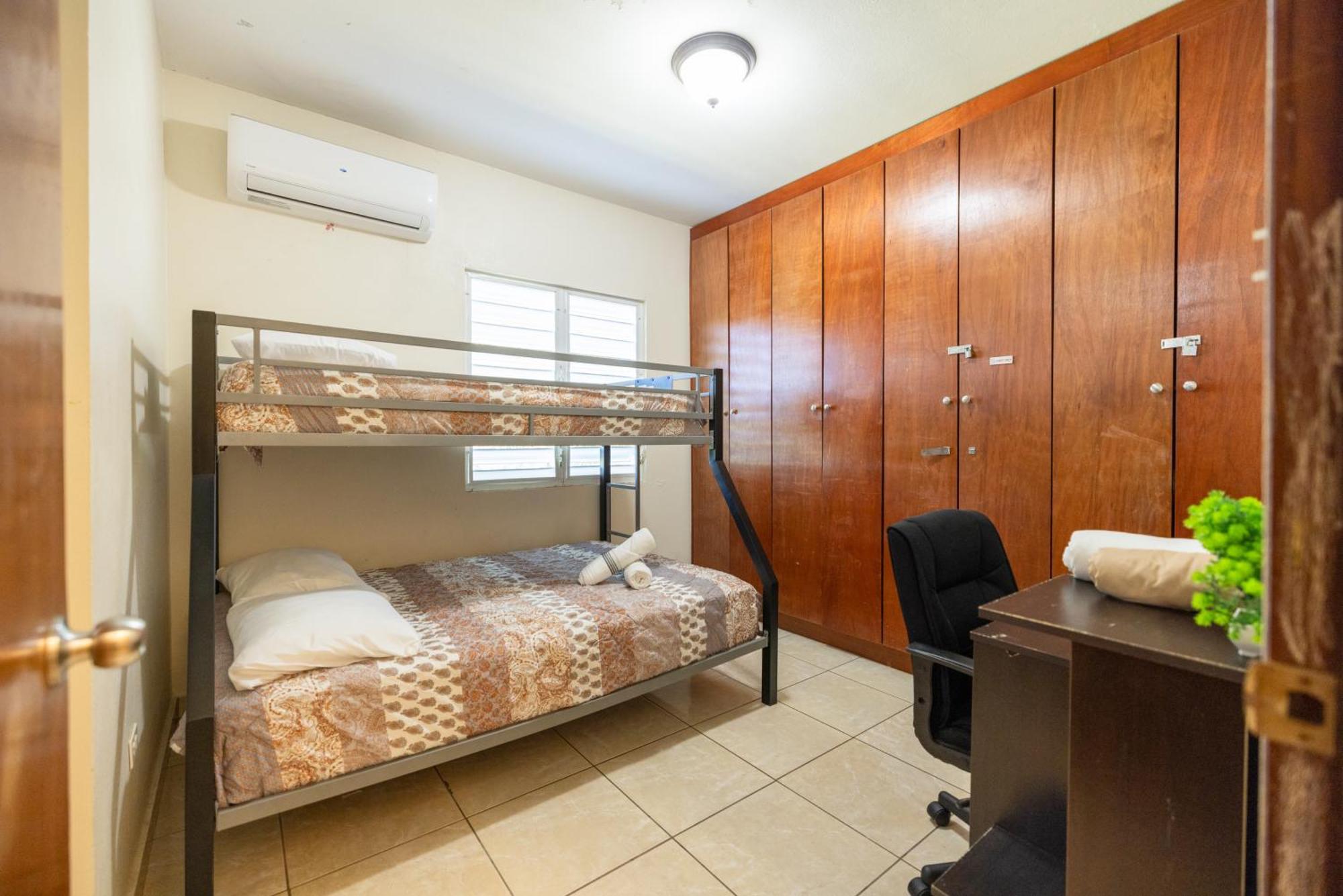 イサベラ Arenales Vacational Houseヴィラ エクステリア 写真