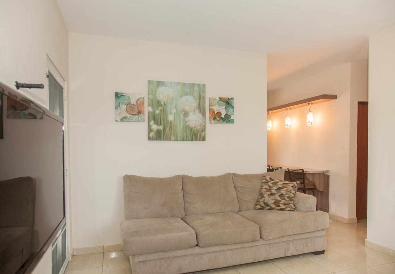 イサベラ Arenales Vacational Houseヴィラ エクステリア 写真